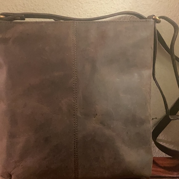 Stalon Leather Crossbody Bag - Picture 5 of 7